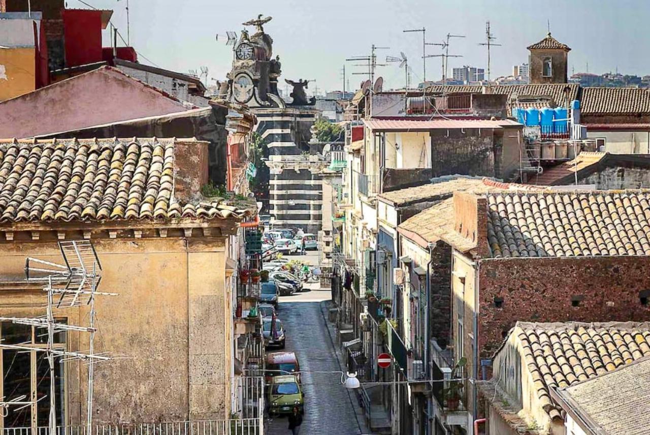 شقة A Casa Dello Chef كاتانيا المظهر الخارجي الصورة